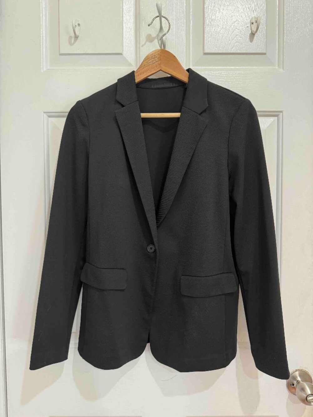 Uniqlo Women Black Suit Jacket, Size XS